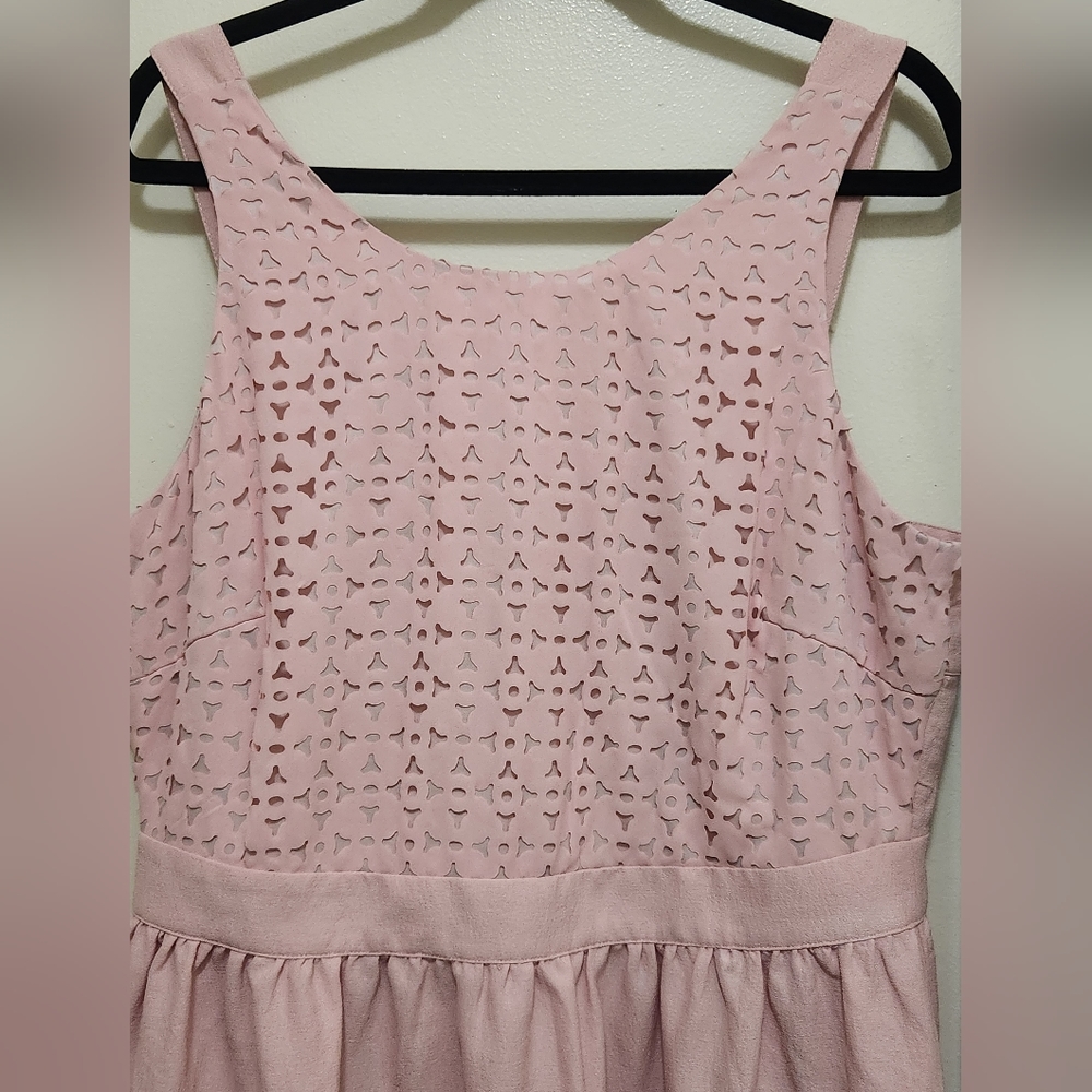 Forever 21 Plus mini dress in pink with cinched waist - Picture 7 of 11
